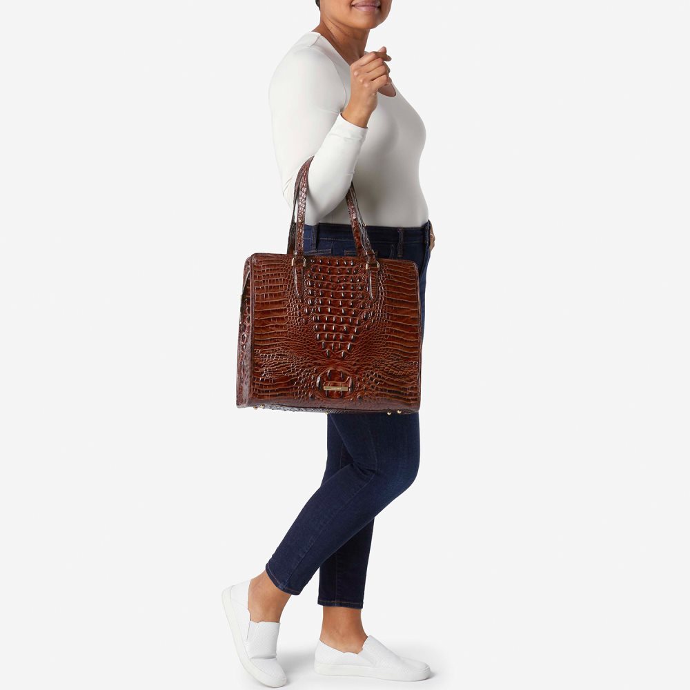 Brahmin | Women's Tia Scallop Ombre Melbourne