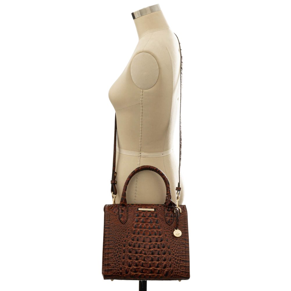 Brahmin | Women's Small Caroline Camel Safari Melbourne